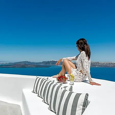 Hotel Apanemo & 2*