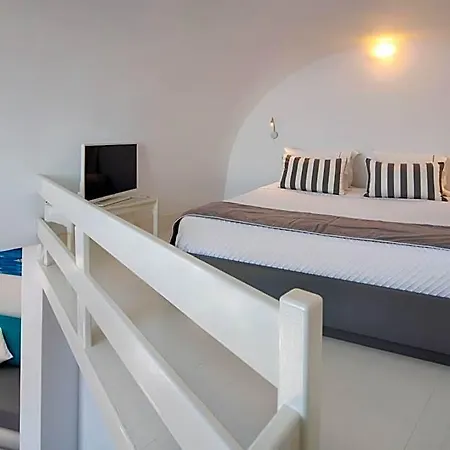 Apanemo & Hotell Akrotírion